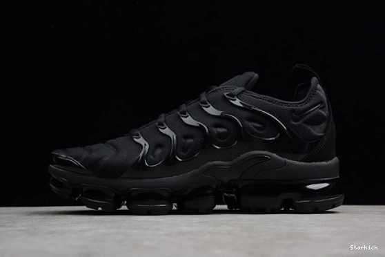 Triple  Nike Plus Black 924453-004 Air VaporMax 1204